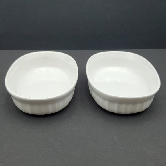 Corningware French White Ribbed Casseroles 15 Oz Oval Baker 24 Oz Round Baker - Picture 3 of 13